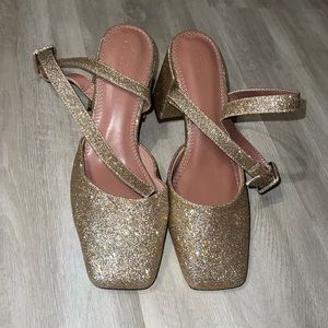 Gold sparkly size 8 asos women’s heels with straps new without tags